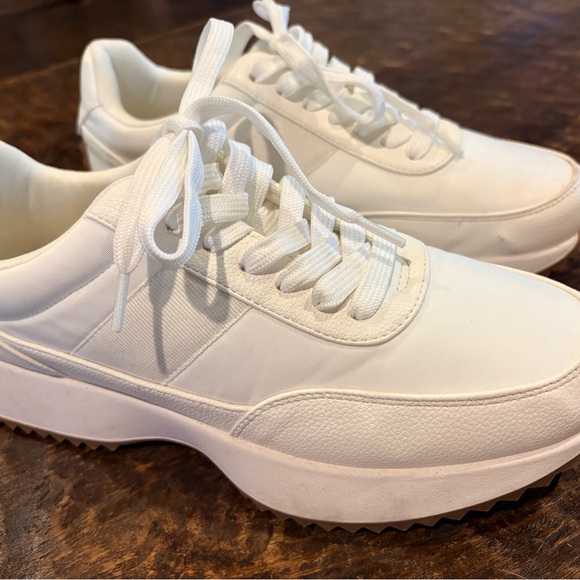 DV by Dolce Vita Shoes - DV by Dolce Vita White Lace-Up Platform Sneakers